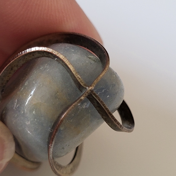 Vintage Caged in Silver Tone Metal Pale Blue Green Stone Pendant Necklace - Picture 12 of 17